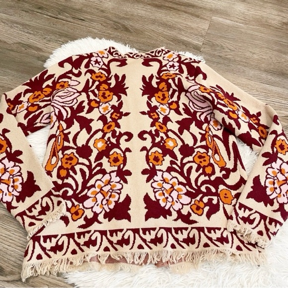Tapestry Print Sweater Fringe Boho Granny Core Small Cardigan Fall Autumn - Picture 6 of 6